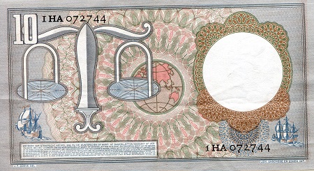 Netherlands 10 Gulden XF/VF (light fold down the middle) pick #: 85
